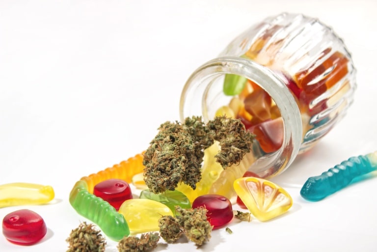 top 7 reasons to try cannabis candies from a dispensary in chicago